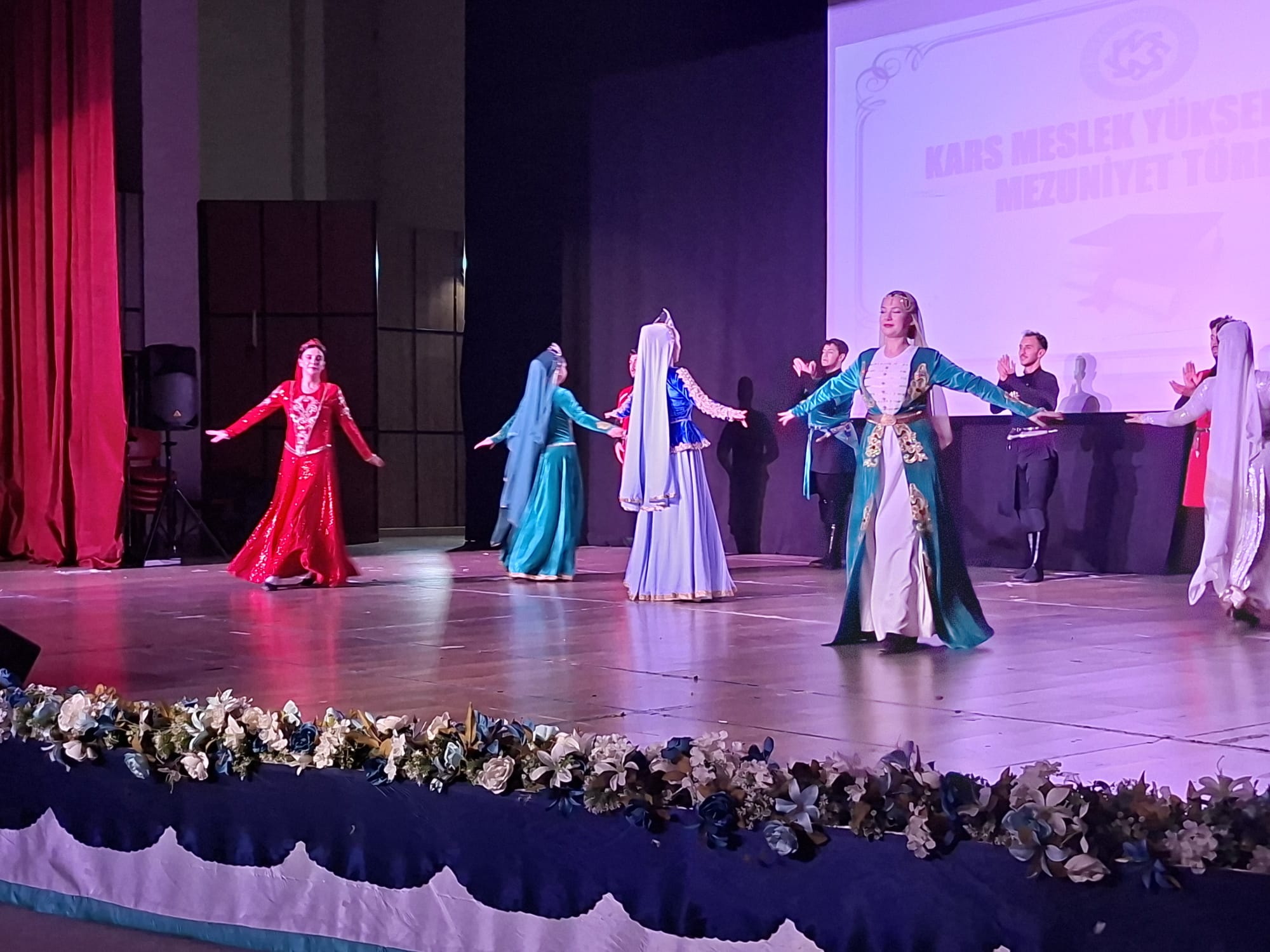 df2c15e7-6dd4-42af-8d69-357276f0cf9b.jpg