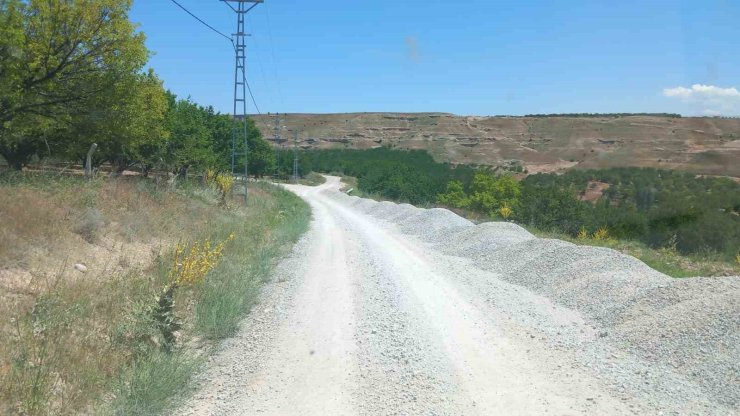 Akçadağ’ın yol ağı güçleniyor