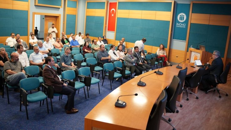 Yönetici liderlik eğitim programında yapay zeka ele alındı