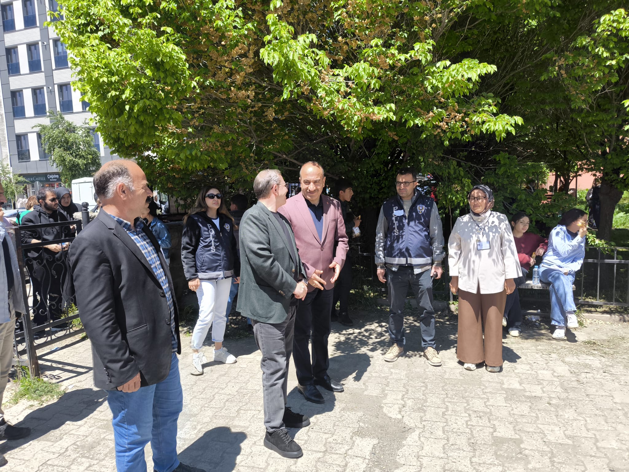 d8f8d511-2013-49c5-9cfa-1038e41396f3.jpg