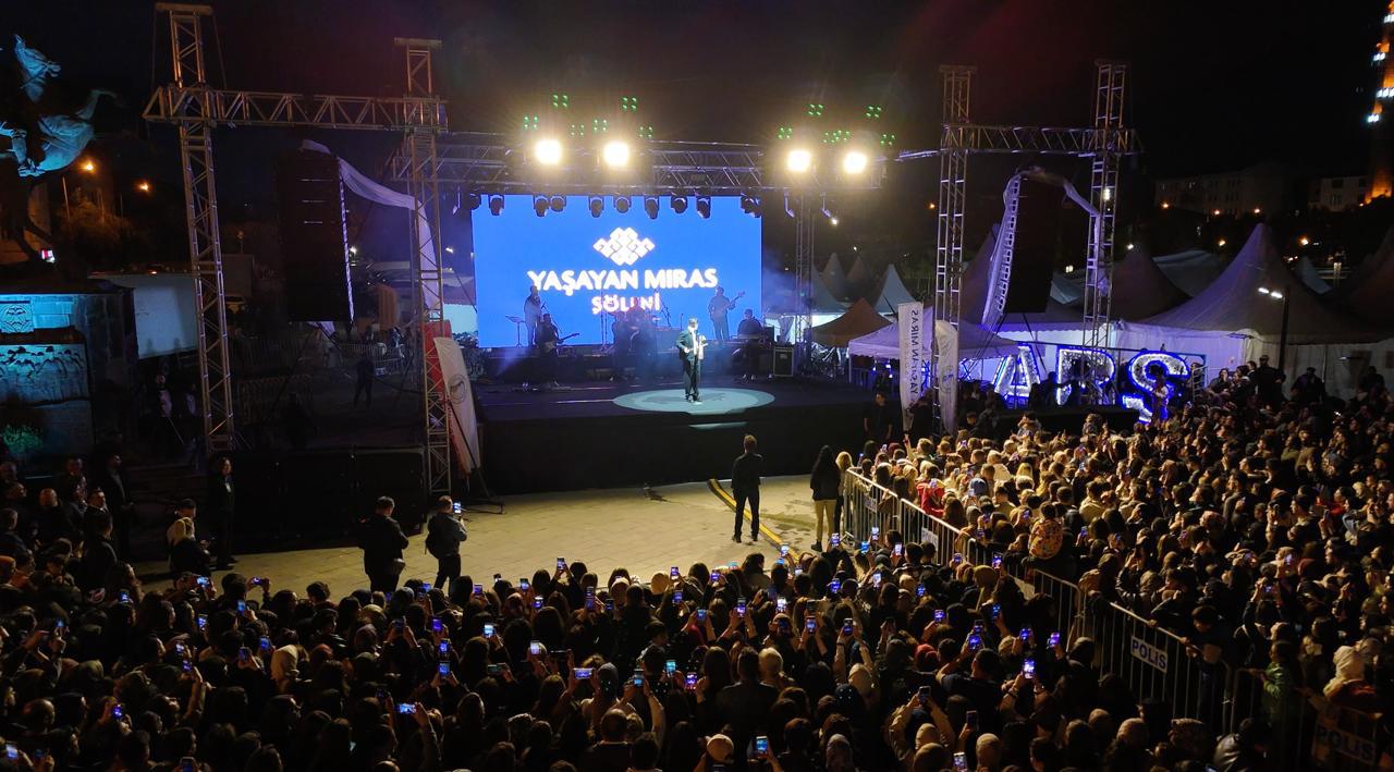 kars-yasayan-miras-soleninde-ekin-uzunlar-firtinasi-esti-8.jpeg