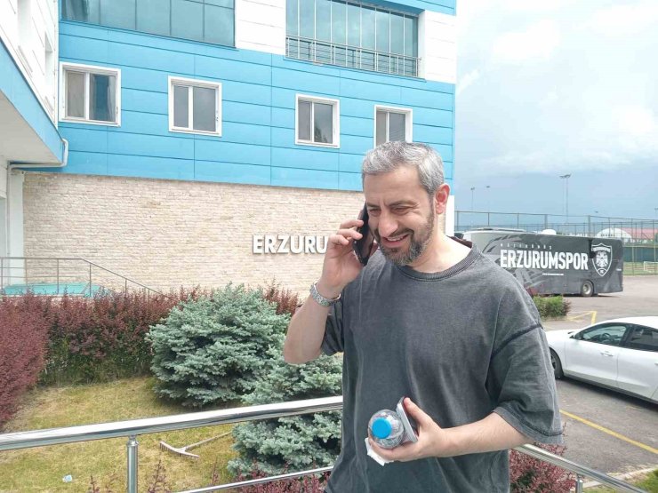 Teknik direktör Serkan Özbalta Erzurum’da