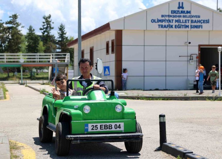 Büyükşehir’den trafik eğitimi