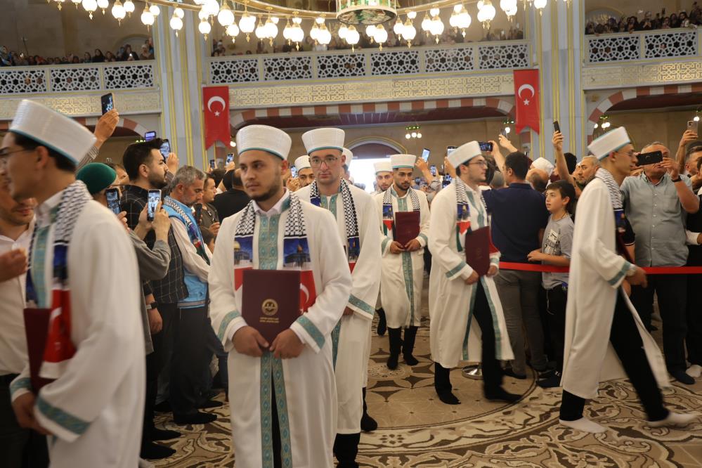 aw728594-01.jpg