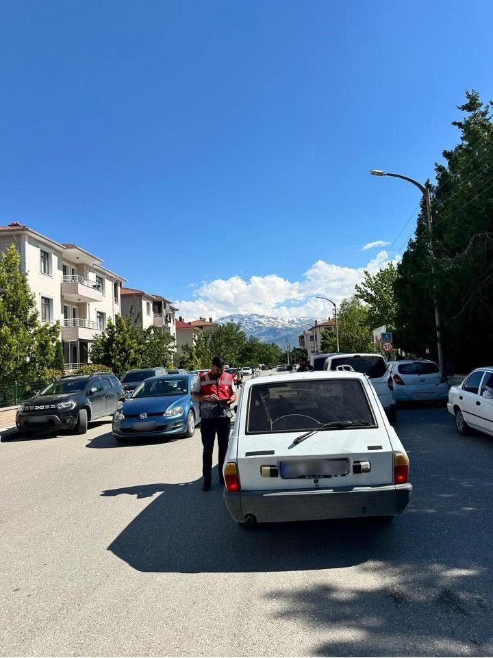 Erzincan’da okul çevrelerinde güvenlik uygulaması gerçekleştirildi
