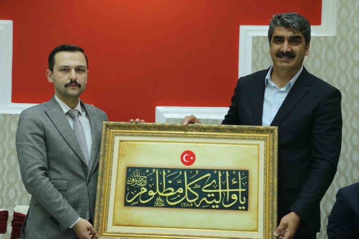 Aşkale Kaymakamı Emre Oğuztürk’e duygu dolu veda