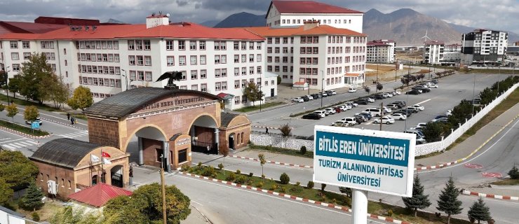 Bitlis Eren Üniversitesi Tıp Fakültesi ilk öğrencilerini alıyor