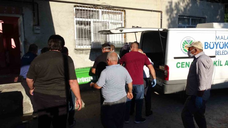 Malatya’da 26 yaşındaki genç evinde ölü bulundu