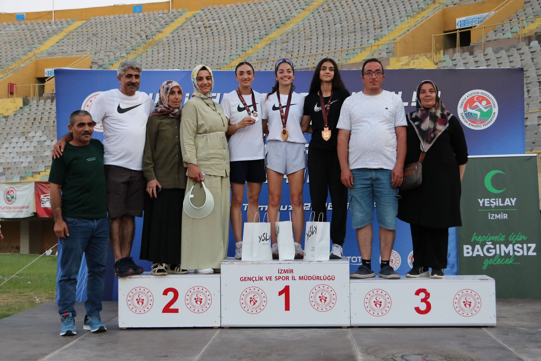 03d2532e-0f40-492e-b290-0a4ed030f903.jpg