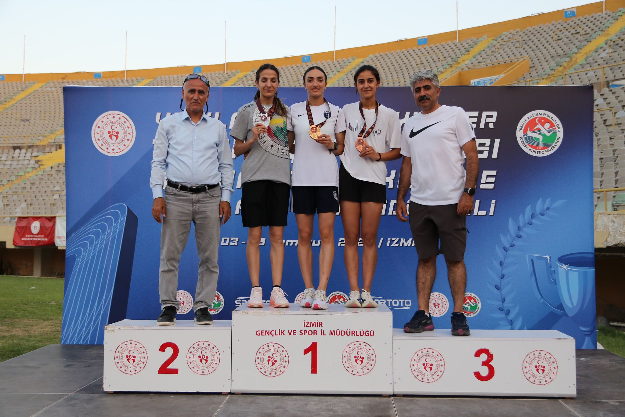 f5c07b06-51fc-4637-9987-f164abde3171.jpg