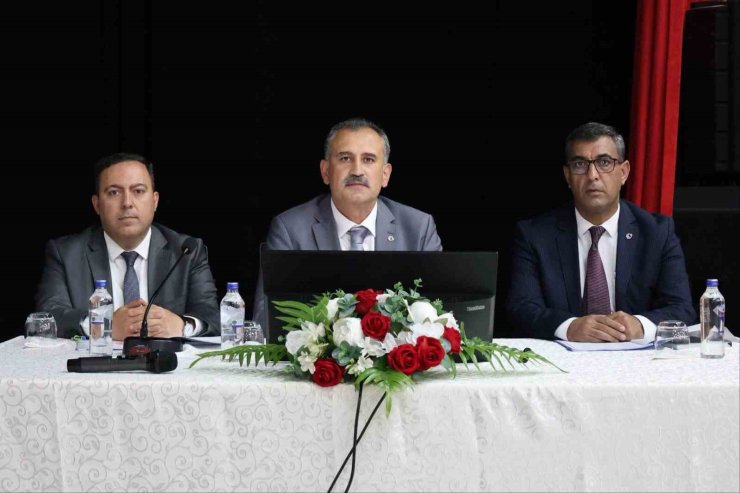 Ağrı’da kamu yatırımları ve DSİ çalışmaları değerlendirildi