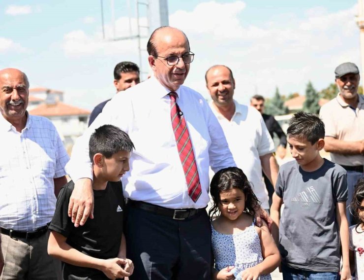 Başkan Geçit, Kuyulu Mahallesi’ndeki yatırımları yerinde inceledi