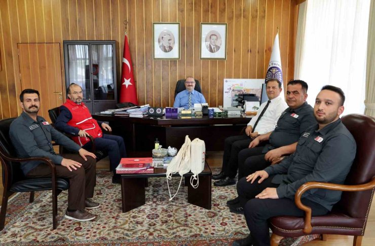 Atatürk Üniversitesi ile Türk Kızılay arasında beslenme hizmetlerinde kalite ve akreditasyon iş birliği