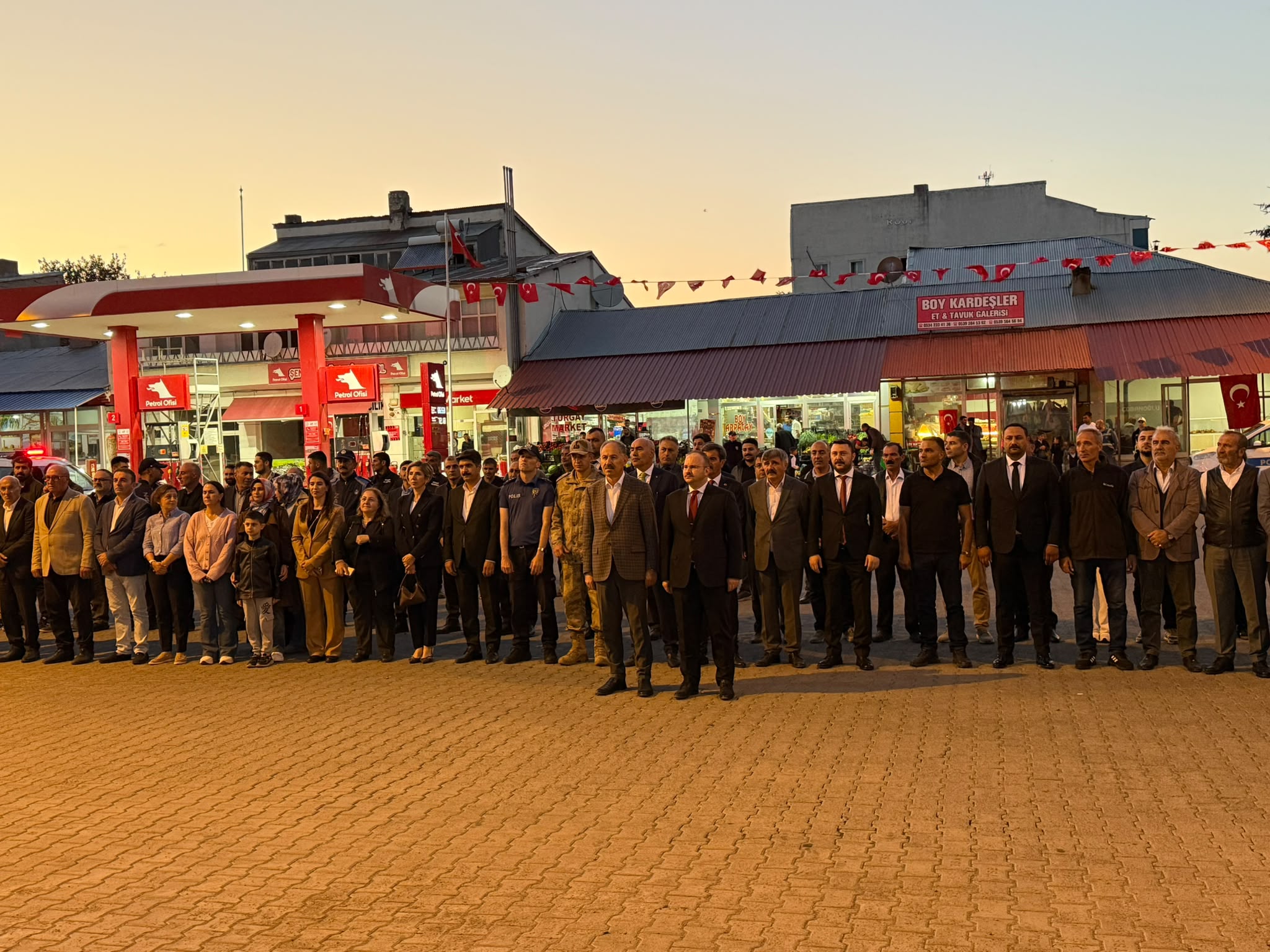 36a9ccdd-d46c-447b-a2fc-d821d6e9f3c6.jpg