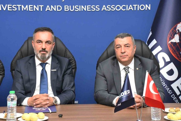 Özcan’dan Ulusder’e ziyaret