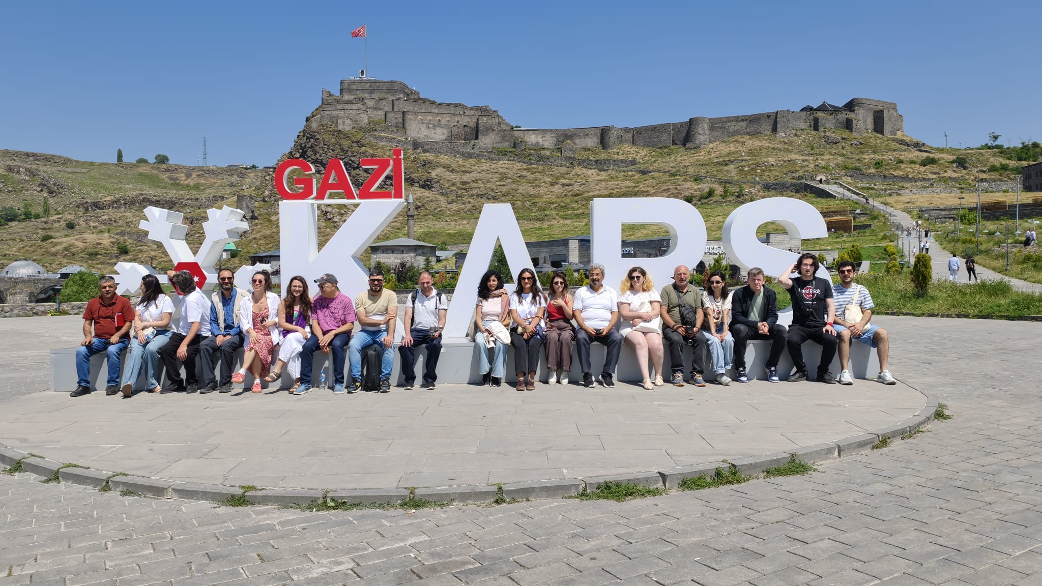 e96199aa-4d4d-4bcc-8886-c0420fb5d742.jpg