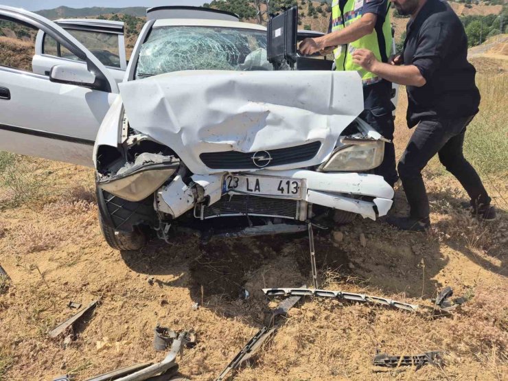 Bingöl’de trafik kazası: 8 yaralı