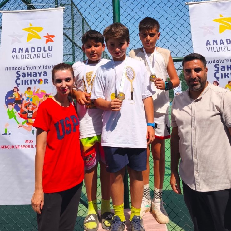 Elazığ tenis takımı finale yükseldi