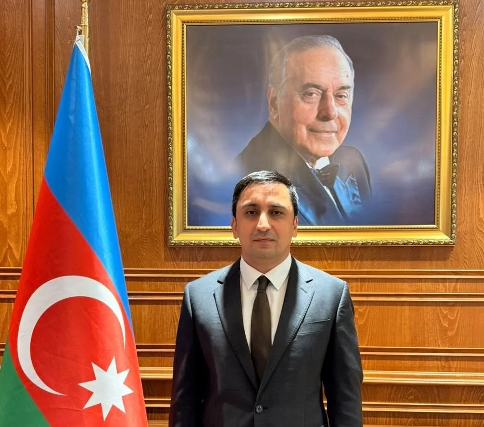 azerbaycanin-yeni-kars-baskonsolosu-goshgar-zeynelov-gorevine-basladi.webp