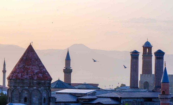 Şehzade Mustafa’nın Erzurum bağlantısını ortaya koyan tarihî ferman