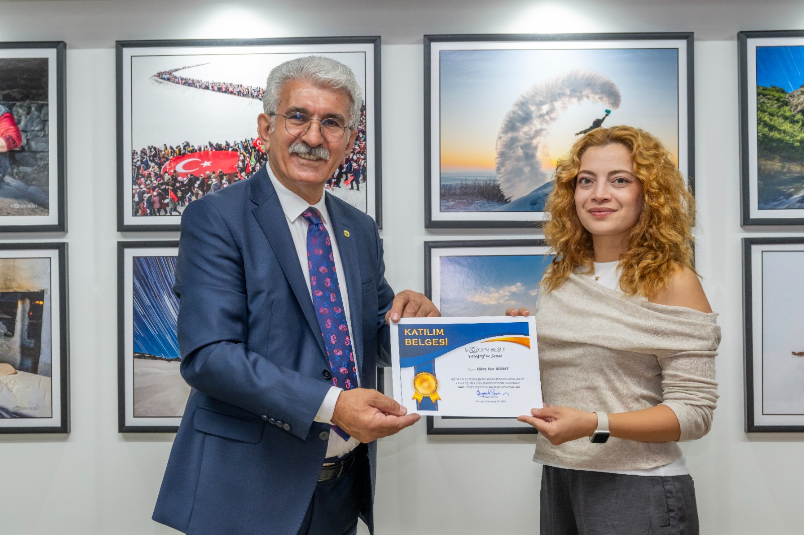 fotograf-tutkunlarina-ucretsiz-egitim-2.jpeg