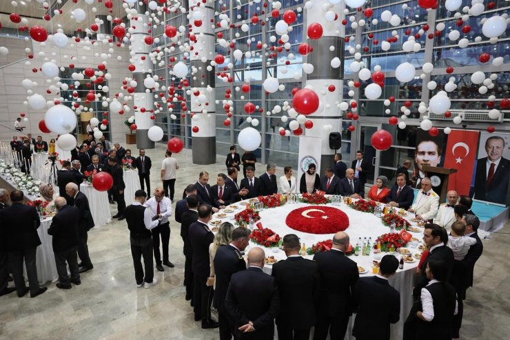 Erzincan’da 30 Ağustos Zafer Bayramı resepsiyonu düzenlendi