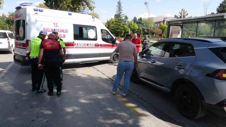 Malatya’da otomobil ile motosiklet çarpıştı: 1 yaralı