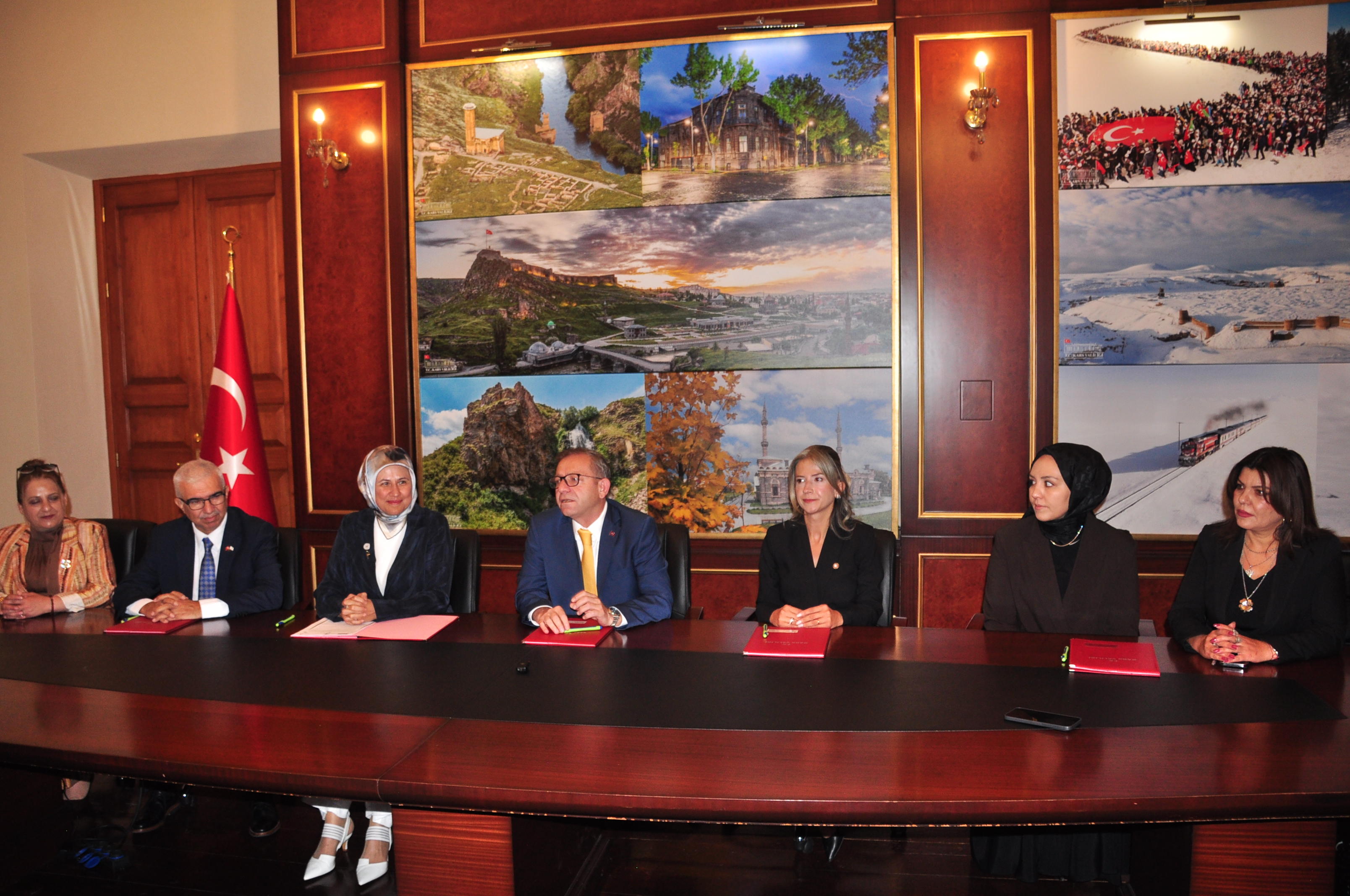kars-asevi-icin-isbirligi-protokolu-imzalandi-sicak-yemekler-evlerde-teslim-edilecek-2.jpg