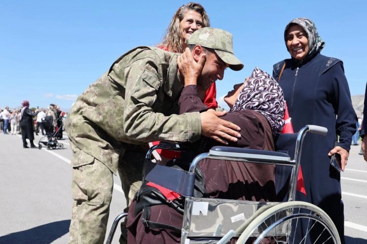 Erzincan’da bedelli erler için yemin töreni düzenlendi