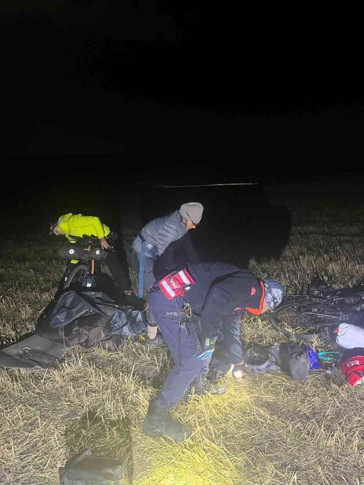 Kars’ta mahsur kalan 2 yabancı turist ekiplerin nefes kesen operasyonuyla kurtarıldı