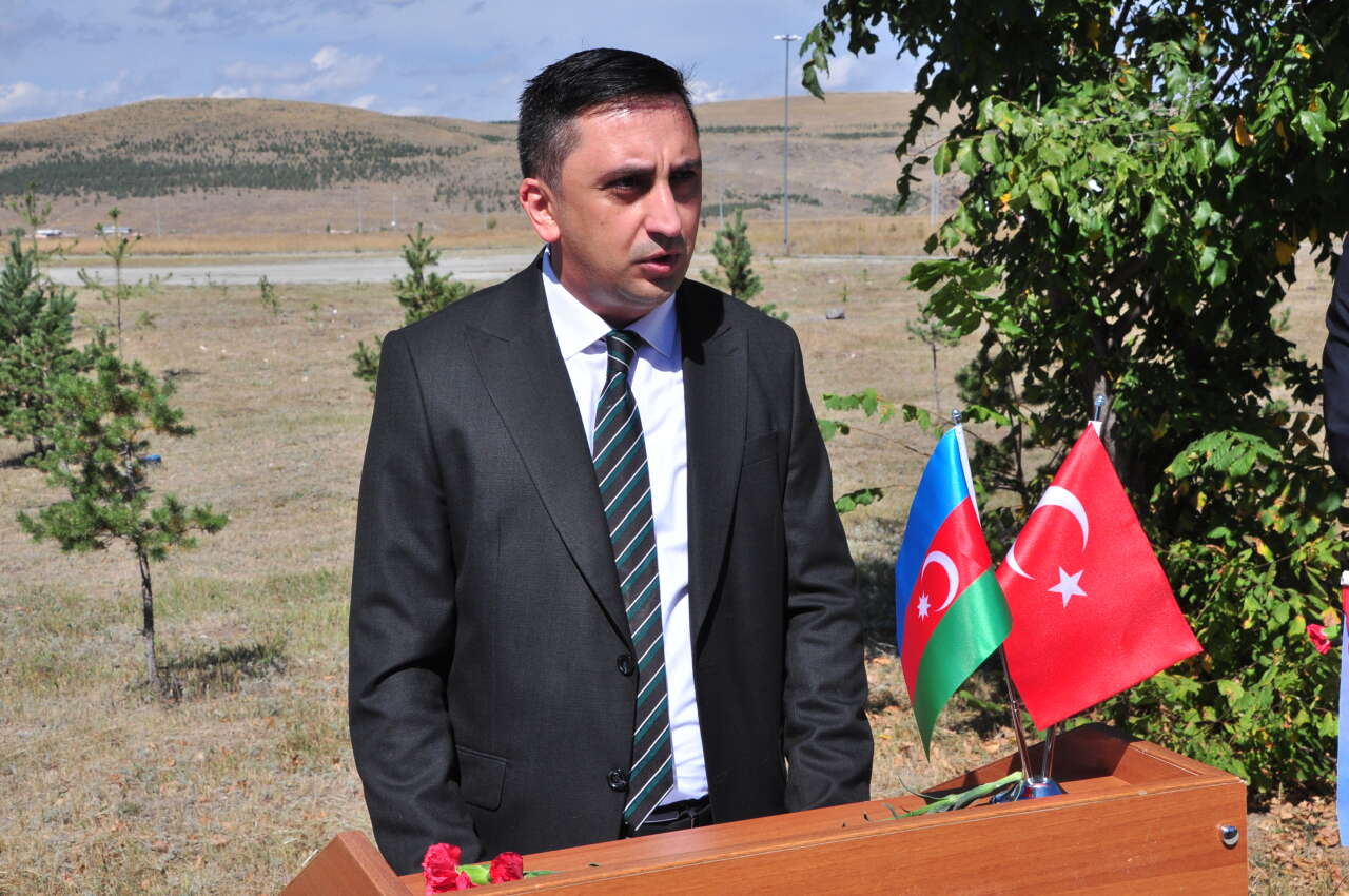 karabag-sehitleri-icin-iki-devlet-tek-yurek-yuruyusu-9