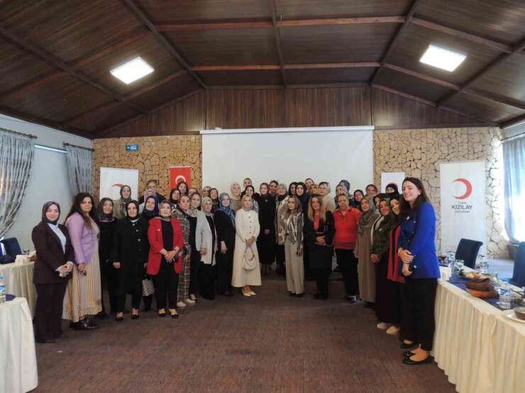 Kızılay Kadın Erzurum’dan Palandöken’de birlik ve istişare buluşması