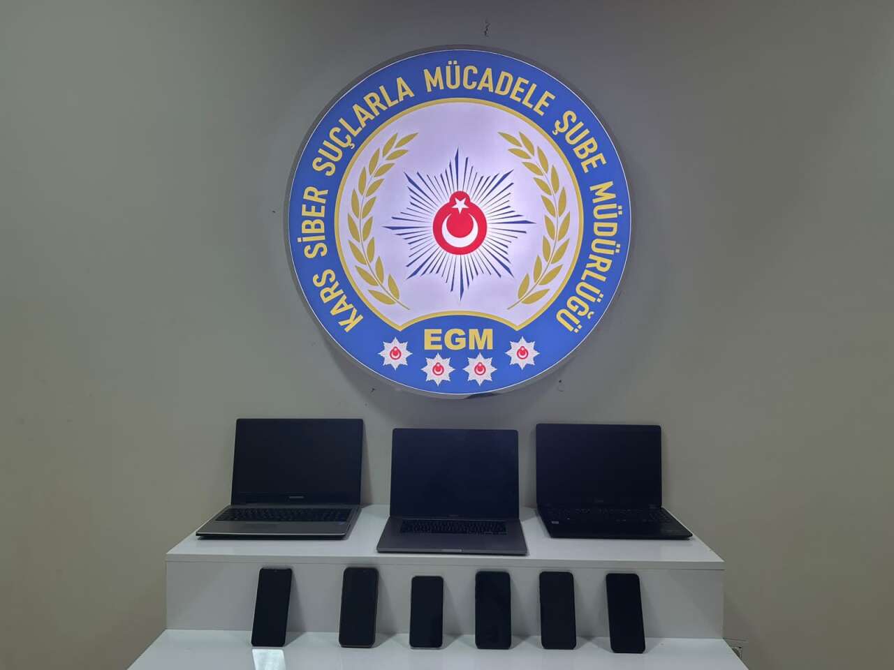 kars-merkezli-yasa-disi-bahis-operasyonu-5-supheliye-islem-2