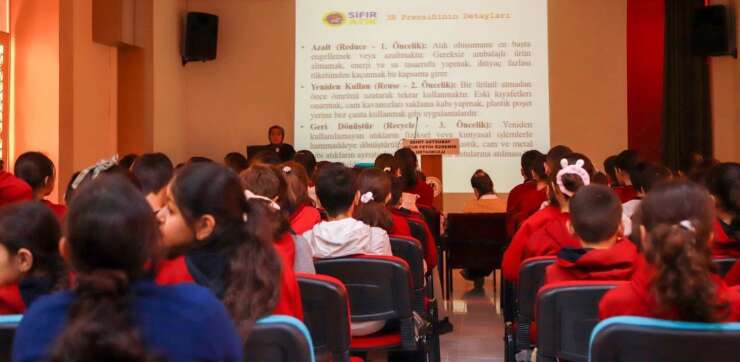 Erzincan’da öğrencilere sıfır atık ve çevre bilinci eğitimi