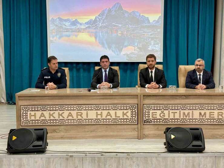 Hakkâri’de güvenli okul için 619 personel eğitildi