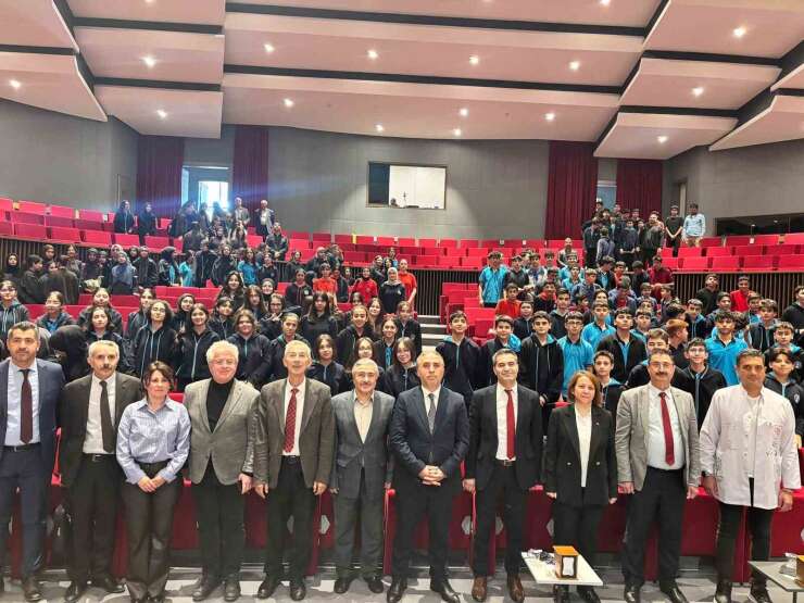 Fethi Gemuhluoğlu Arapgir’de anıldı