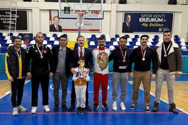 Erzurum Emniyetinin Sporcuları Kamu Spor Oyunları’nda İl Şampiyonu oldu
