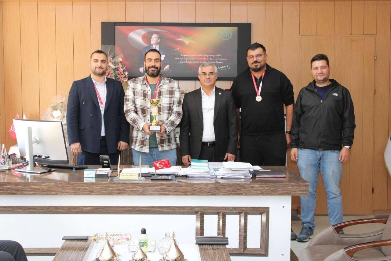 863598591-4627903267536162-7541673909526558388-n