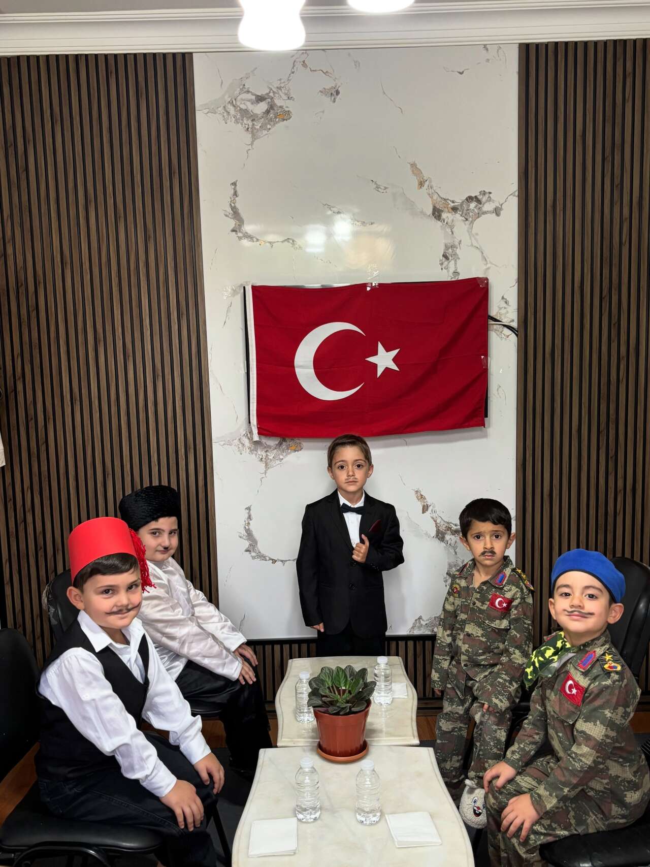 efendiler-yarin-cumhuriyeti-ilan-edecegiz