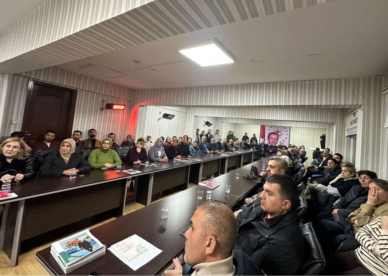 ak-parti-kars-teskilati-gelecek-donem-calismalarini-degerlendirdi-1